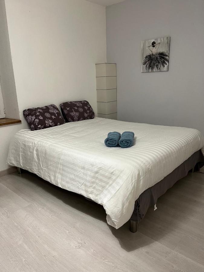 Gite La Janiat Montigny-sur-l'Ain Kültér fotó